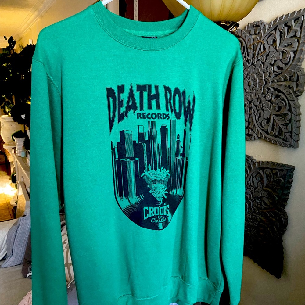 Crooks n Castles “death row records” long sleeve sweater size medium!